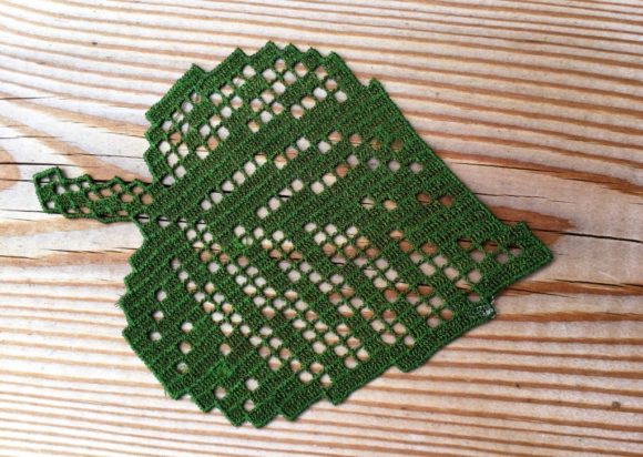 Freestanding Lace Leaf: A Designer’s Review